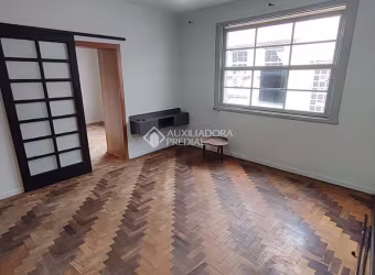 Apartamento com 3 quartos para alugar na Rua Leão XIII, 60, Cidade Baixa, Porto Alegre, 82 m2 por R$ 2.500