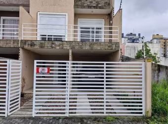 SOBRADO MOBILIADO COM PISCINA EM MATINHOS