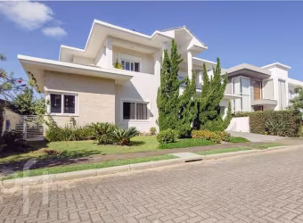Casa em condomínio fechado com 4 quartos à venda na Rodovia Doutor Antônio Luiz Moura Gonzaga, 3825, Rio Tavares, Florianópolis, 328 m2 por R$ 4.999.000