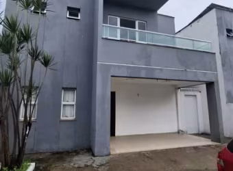 Alugo casa em condomínio seme-mobiliada