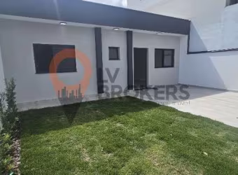 Casa TERREA à venda em Mogi das Cruzes-SP, na Vila São Paulo, 2 quartos, 2 salas, 1 banheiro, 2 vagas de garagem!