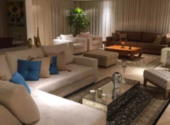 Apartamento com 4 quartos à venda em Moema - SP