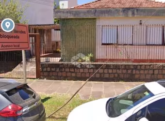 TERRENO 300M², PLANO, PRÓXIMO A JOÃO WALLIG