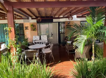Lindo triplex  - em condominio frente a praia Patamares