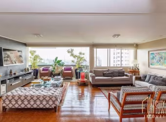 Cobertura para venda com 4 quartos, sendo 4 suítes, 300m²