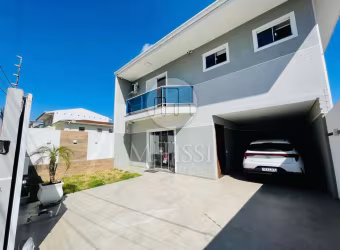 Casa à venda na Rua Doutor Manoel Francisco Ferreira Correia, Portão, Curitiba, 281 m2 por R$ 1.100.000