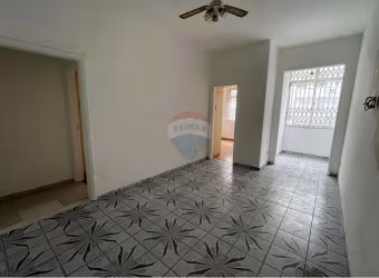 Excelente 3 quartos para investir ou morar, em Copacabana ao lado do Copacabana Palace