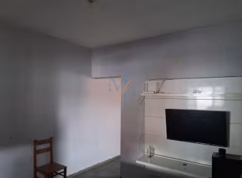 Casa com lavanderia e quintal nos fundos - Próximos de comércios - Oportunidade  no bairro Santa Maria