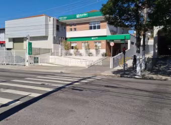 Excelente casa comercial!!! ótima localização!!!