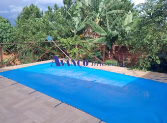 Casa com piscina na Estancia Santa Lucia em Jarinú