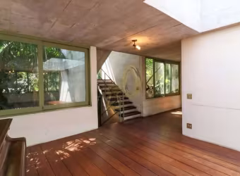 Ótima casa no Jardim Morumbi