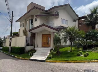 Sobrado com 3 dormitórios à venda, 240 m² por R$ 2.438.000,00 - Villa Branca - Jacareí/SP