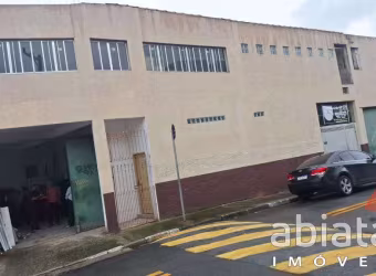 MORANO E TRABALHANDO PRÓXIMO AO CENTRO DO TABOÃO E FUTURA LINHA DO METRÔ