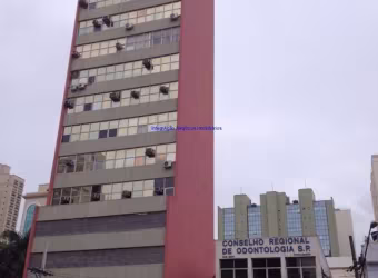 Conjunto Comercial 120m², 02 salas, 02 banheiros e 04 vagas na garagem.    Condomínio com recepção e segurança 24hrs.  Excelente localização