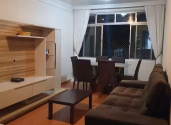 Apartamento 70m², 02 dormitórios, 01 banheiro e 01 vaga na garagem.  Condomínio com Segurança, Portaria e Salão de Festas.  Excelente localização