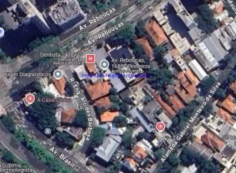 Terreno 1.064m².  Excelente localização, á 7 minutos andando para a estação do metrô Oscar Freire; Entre as Ruas Engenheiro Alcides Barbosa