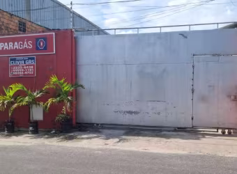 GALPÃO/DEPÓSITO NO CONJUNTO VALPARAISO NO BAIRRO DO COQUEIRO! ÁREA DE 196M². MEDINDO 7M² DE FRENTE POR 28M² DE FUNDOS.