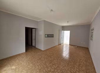 Casa para Locação em Campinas, Parque Via Norte, 3 dormitórios, 1 suíte, 2 banheiros, 4 vagas