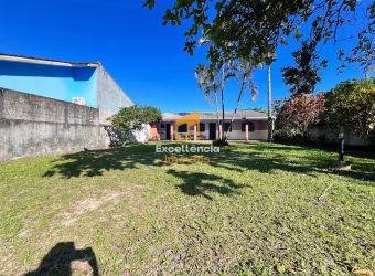 Casa amplo terreno em Santa Terezinha