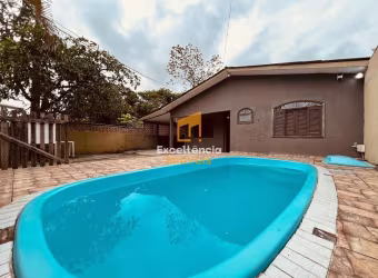 Casa com piscina no litoral