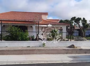 Casa com 6 dormitórios à venda, 600 m² por R$ 1.300.000,00 - Coqueiral - Araruama/RJ