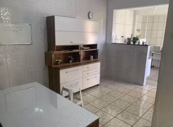 Casa com 4 quartos à venda na Rua Pedro Paulo Vieira, Santa Cândida, Juiz de Fora por R$ 185.000
