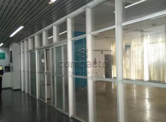 Comercial Sala/Loja Condomínio em São José do Rio Preto