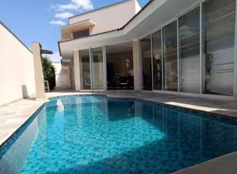 Casa Condomínio