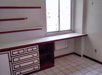 JN VENDO AP SEGUNDO ANDAR ED MORADA DAS ESTRELAS, APARTAMENTO AMPLO