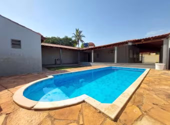 Casa para Venda - Jardim Universitário - Cuiabá - 450m²