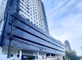 Apartamento à venda, 2/4, varanda, 54m, suíte, vaga de garagem