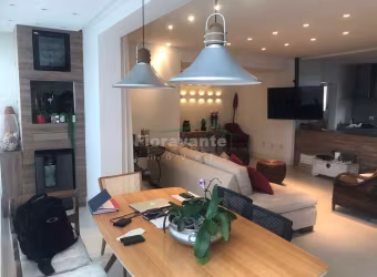 APARTAMENTO CANAL 3 - FINAMENTE DECORADO COM PISCINA E ACADEMIA
