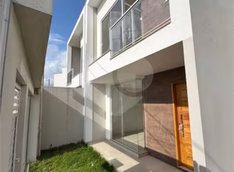 Casa térrea com 2 quartos à venda em Jardim Amália - RJ
