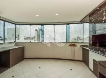Apartamento em Menino Deus