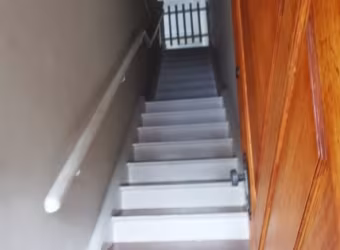 Casa sobresposta alta -  cambuci - 2 dormitórios -  sem vaga