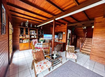 Casa à venda, 3 quartos, 1 suíte, 4 vagas, Mar Grosso - Laguna/SC