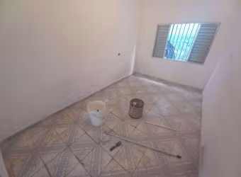 Casa com 2 dormitórios para alugar, 60 m² por R$ 650,00 - Jardim São Judas - Mauá/SP
