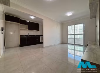 Apartamento de 80 m², 2 quartos, 2 vagas, piscina, Caiçara em Praia Grande