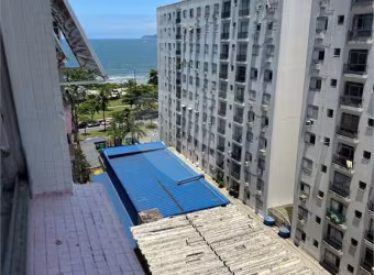Apartamento com 1 quartos à venda em Embaré - SP