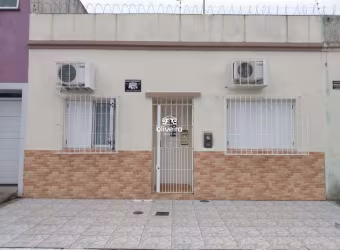 CASA 3 DORMITÓRIOS PRÓXIMA A UNIVERSIDADE CATÓLICA E CAMPUS DA FEDERAL