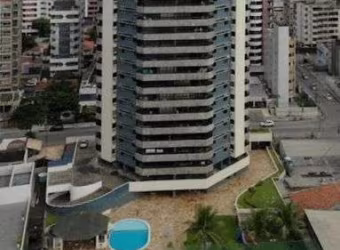 Apartamento para venda tem 204 metros quadrados com 4 quartos Na beira mar de Candeias Piedade