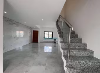 Sobrado com 3 dormitórios à venda, 100 m² por R$ 649.900,00 - Vale do Sol - Cachoeirinha/RS