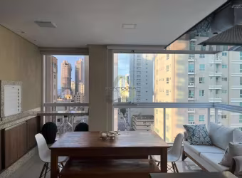 Apartamento com 3 quartos à venda na Ruas 270,272, 275, Meia Praia, Itapema por R$ 1.670.000