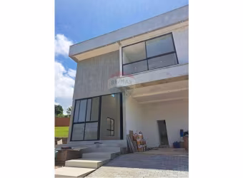 Luxuosa Casa em Alphaville Pernambuco 2 – Sofisticação, Exclusividade e Segurança.