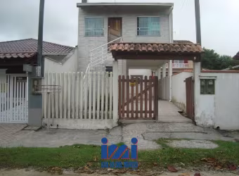 Terreno com 2 sobrados no Riviera em Matinhos