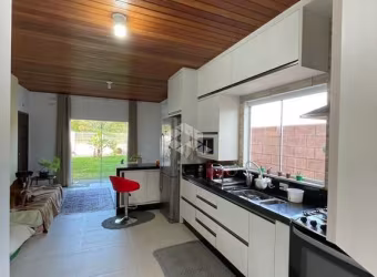 CASA COM 3 DORMITÓRIOS/QUARTOS NA PALHOÇA/SC Á VENDA POR R$ 639.000,00.