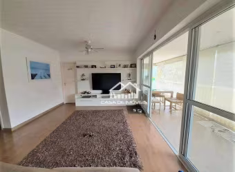 Vende apartamento com 108m², 3 dormitórios sendo 1 suíte, 4 vagas