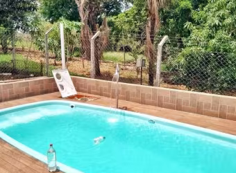 Apenas 300 metros da Raposo Tavares. 2000 m² 3 quartos com piscina
