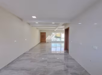 SOBRADO NOVO COM 4 QUARTOS 2 SUÍTES 3 VAGAS COM QUINTAL E TERRAÇO Á VENDA