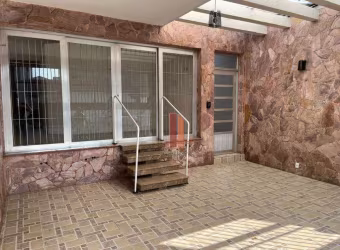 Casa com 3 dormitórios para alugar, 150 m² por R$ 4.671,69/mês - Tatuapé - São Paulo/SP